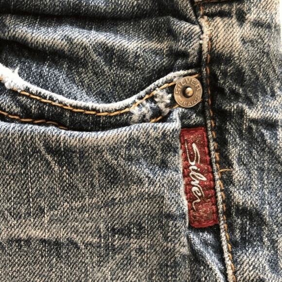 Silver Womens distressed Jeans sz 28 Boot Cut - Picture 8 of 8
